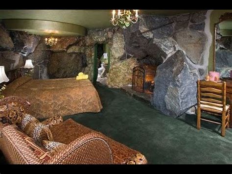 Find the perfect madonna of the rocks painting stock photos and editorial news pictures from getty images. The Madonna Inn's "Rock Room" - YouTube