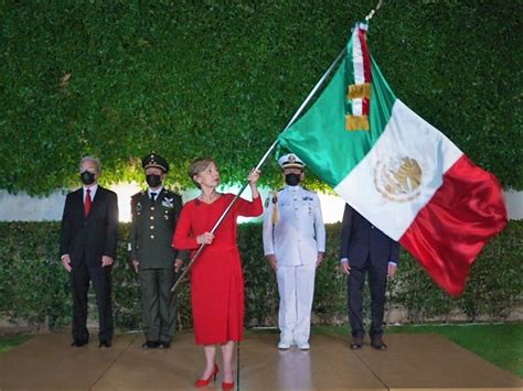 Así Fue El Grito De Independencia En La Embajada De México En España