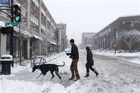 Major Snow Storm Heads Toward Northeast After Blanketing Midwest