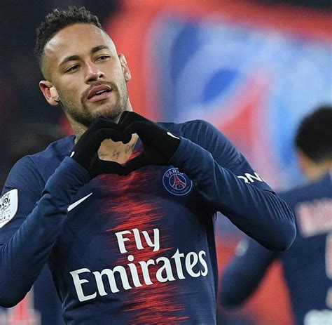 2021 2020 2019 2018 2017 2016 2015 2014 2013 2012 2011 2010 2009 2008 2007 2006 2005 2004 2003 2002 2001 2000. عودة النجم البرازيلي نيمار الي البرشا