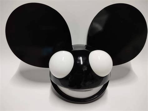 Deadmau5 Mask Changing Color Lighted Eyes And Mouth Etsy
