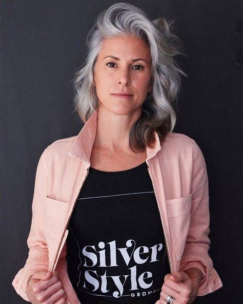 these women love their natural gray hair and are absolutely right to do so 30 pics