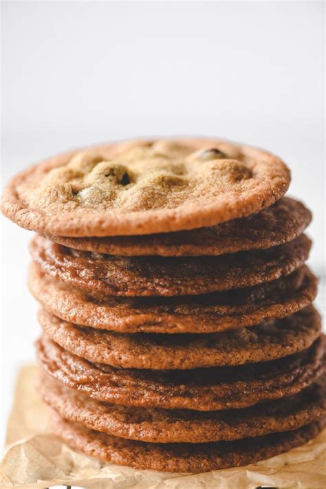 Thin And Crispy Chocolate Chip Cookies • Tates Style
