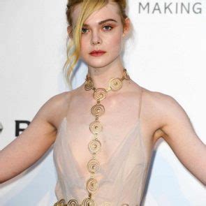 Elle Fanning Nip Slip And Upskirt Collection Scandal Planet
