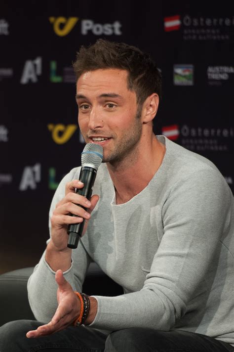 He took part in idol 2005, eventually finishing fifth, won the first season of let's dance, and scored a hit with his 2007 song cara mia. Måns Zelmerlöw - Wikidata