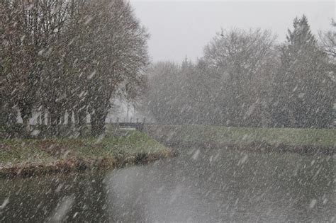 La hollande n'avait pas connu de tempête de neige depuis janvier 2010. EN IMAGES : vos plus belles photos de la Bretagne sous la ...