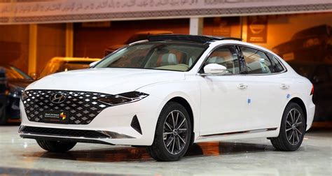 Saleh Group For Cars Hyundai Azera Smart 2022