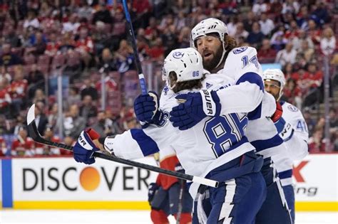Bolts Put A Decisive End To Panthers Win Streak The Tampa Bay 100