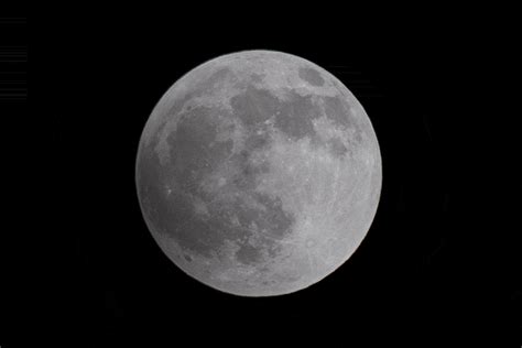We've searched our database for all the gifs related to eclipse lunar. Blood Moon - Jonesblog