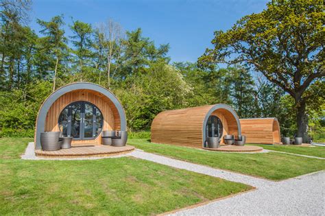From yorkshire dales cottages with hot tubs to bubbly hot tubs on the yorkshire coast, hot tub lodges and larger cottages that all the family can enjoy, wherever you want to stay there is a hot tub holiday for you. Glamping with hot tubs in yorkshire - Glampingly collects ...