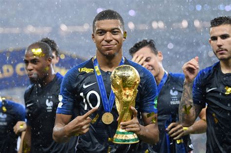 See more ideas about football, psg, soccer. NINETEEN-YEAR-OLD KYLIAN MBAPPE HAS BECOME SOCCER'S NEWEST SHINING STAR