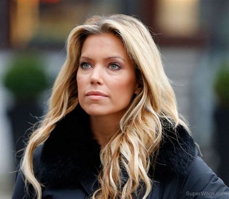 Neue haare für vivien konca wird sie nun zum sylvie double. Sylvie Meis Closeup | Super WAGS - Hottest Wives and ...