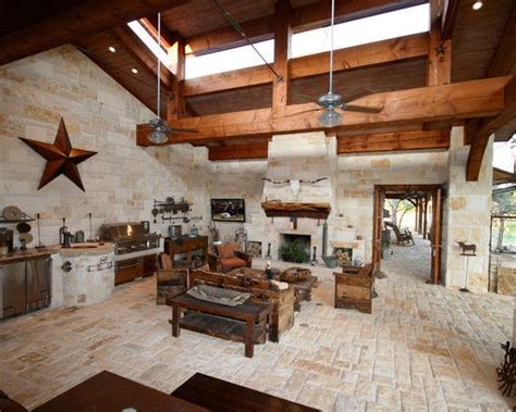 For our most exclusive experiences, the 576 square foot guest retreat reflects true hill country style living, over looking the breathtaking texas hill country. A Texas Hill Country style outdoor living area, cooking ...