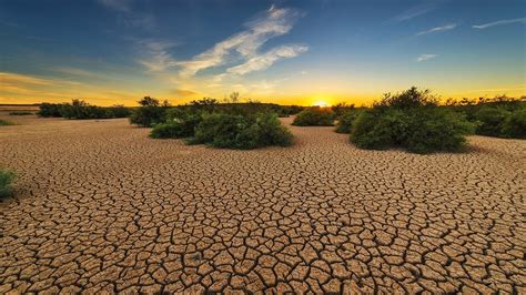 Drought Wallpapers Top Free Drought Backgrounds Wallpaperaccess