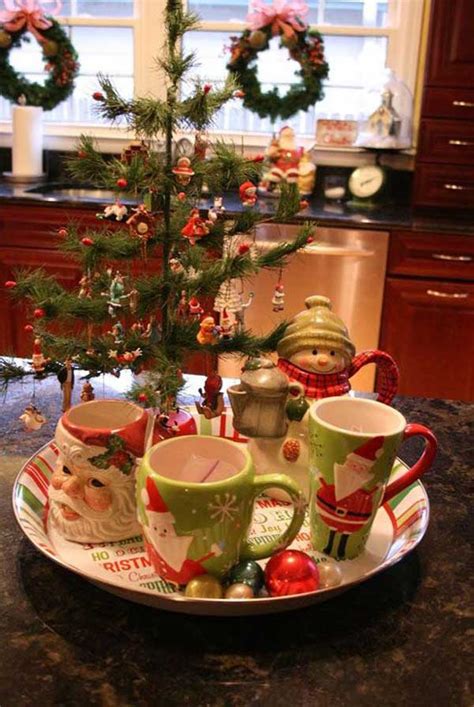 When looking for kitchen decorating ideas, take into consideration which. 24 Fun Ideas Bringing The Christmas Spirit into Your ...