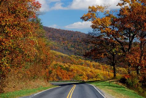 Shenandoah National Park Close To Dc But A World Away Road Trips