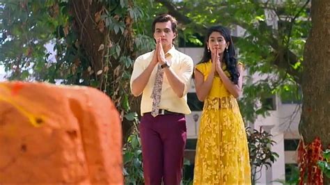 The actor talks about how she loves her new character, working with producer rajan shahi as well as her chemistry with mohsin khan. #Kartik #Naira #Yrkkh #Kaira #Shivin #MohsinKhan #ShivangiJoshi | Bollywood fashion, India ...