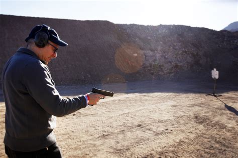 18 Rounds In 5 Seconds How Glock Became Americas Gun Las Vegas