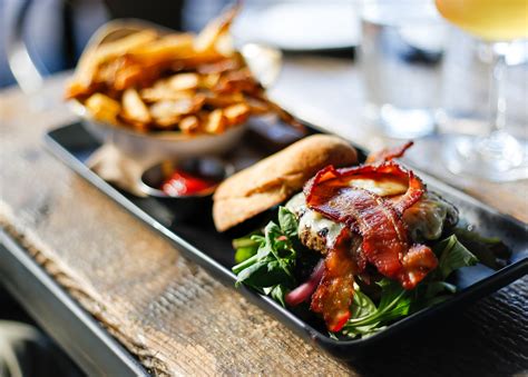 Where to Get a Great Pub Lunch in Skipton – Independent Skipton