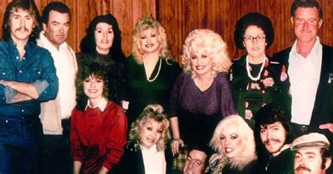 Who Are Dolly Partons 11 Siblings And What Do They Do Flipboard