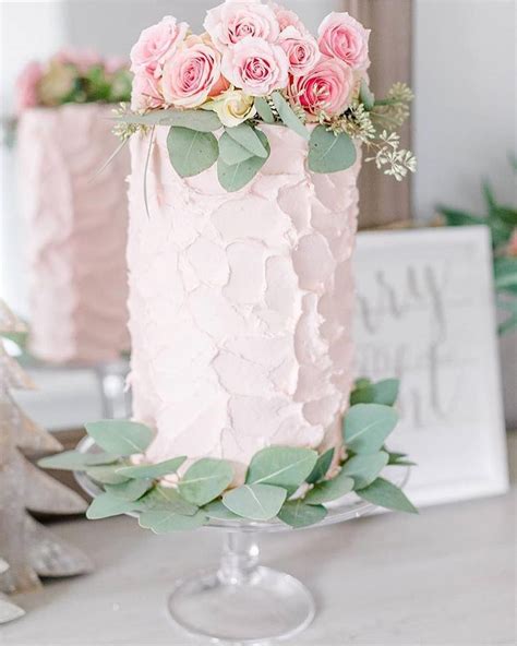 Buttercream Wedding Cakes 2022 Guide And Faqs Wedding Forward