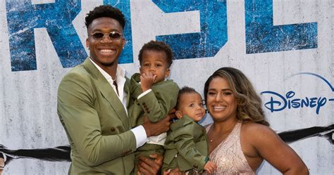 Giannis Antetokounmpo Girlfriend Mariah Announce They Re Expecting