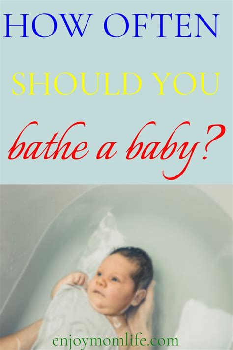 How Often Should You Bathe A Newborn Newborn Bath Newborn Baby Bath