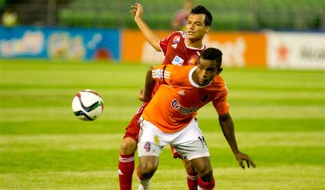 Nesses 62 anos de existência, a equipe conquistou a primera división venezolana cinco vezes ea copa de venezuela, três vezes. Calcio venezuelano: Deportivo La Guaira-Caracas il big ...