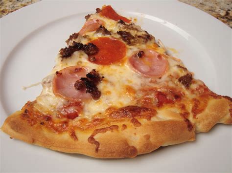 Promo selamanya dari domino's pizza yaitu gratis ongkos kirim ke rumah anda. A Little Cooking: New York Pizza Crust