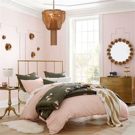 10 Gorgeous Pink And Green Bedroom Ideas Myhomedezines