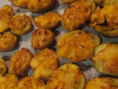Cartofi Copti De Doua Ori Cartofi Umpluti Cu Varza Retete Culinare