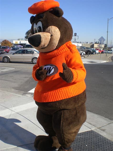 1,014 likes · 1 talking about this. a&w bear mascot | Hey Ladies! | Flickr
