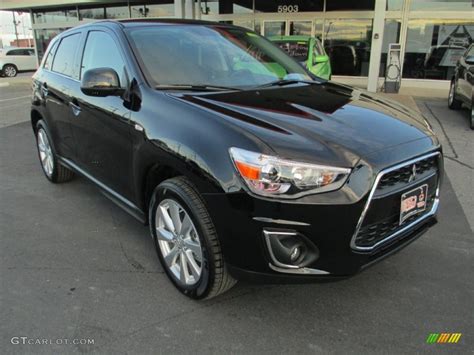 A black leading edge of the roof is also quite stylish, and marks out the outlander sport se at the top of the range. 2014 Labrador Black Pearl Mitsubishi Outlander Sport SE ...