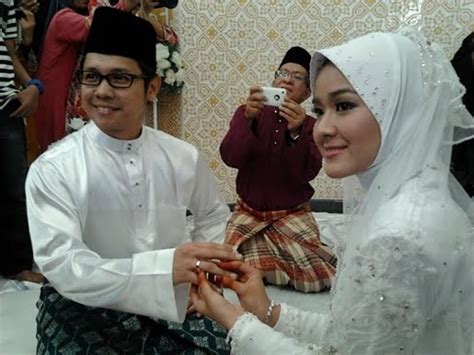 Gambar Perkahwinan Ally Iskandar And Nurfarahin Sah Bergelar Suami