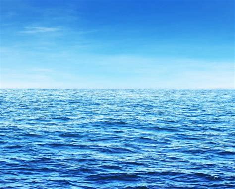 天蓝色海面图片 蓝色的大海与天空素材 高清图片 摄影照片 寻图免费打包下载
