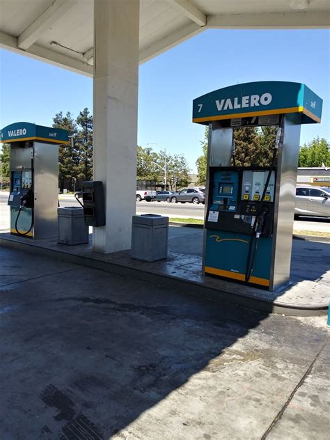 Valero 11 Reviews Gas Stations 46494 Mission Blvd Fremont Ca