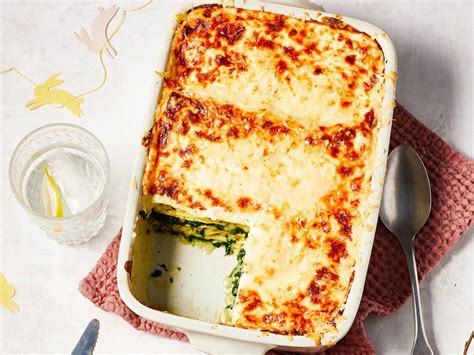 Lasagne met spinazie en romige pestosaus