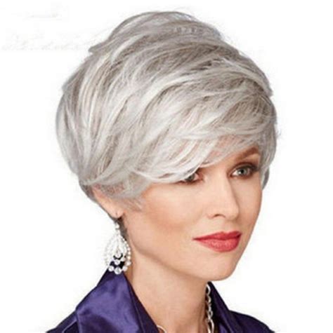 Pin On Short Hair Styles In 2020 Grey Hair And Glasses Short Curly