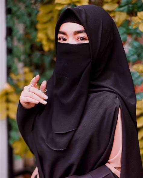 Pin Oleh Islamic History Di Muslimniqaabdrees Wanita Niqab
