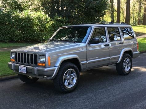 Check back with us soon. 2000 Jeep Cherokee Jeep, Classic, Sport - SUVs - Juntura ...