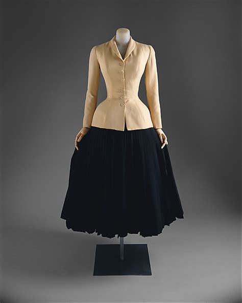 Centro De Moda Y Textil 1947 Christian Dior Y El New Look
