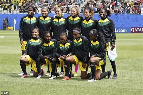 The Reggae Girlz Made In The Usa Jamaicas Womens Soccer Team Light Up The World Cup Daily