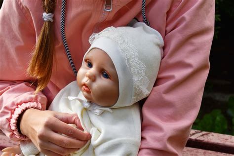 Lalki Reborn Jak Wyglądają Czym Się Wyróżniają I Do Czego Służą