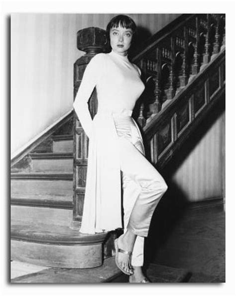Ss2421029 Movie Picture Of Carolyn Jones Buy Celebrity Photos And