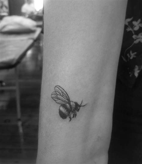 150 Beautiful Bee Tattoos Designs With Meanings 2023 Worldwide