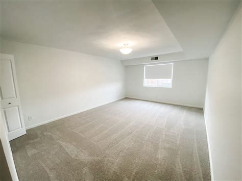 Apartments for Rent RI - Chateau Properties