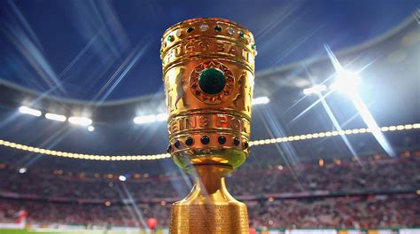 Congratulations to wolfsburg for winning the dfb pokal final! Dfb Pokal Trophy - 126 108 Dfb Pokal Photos And Premium High Res Pictures Getty Images : Copa ...