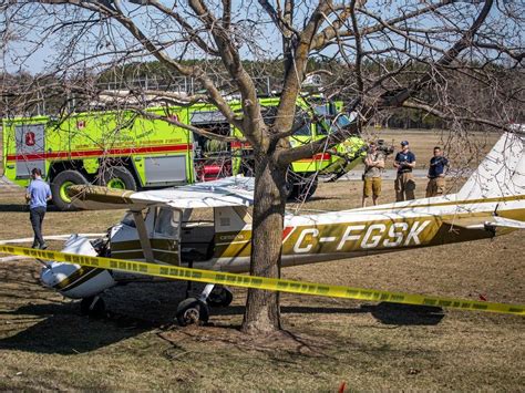 Pilot Suffers Minor Injuries In Small Plane Crash Ottawa Citizen