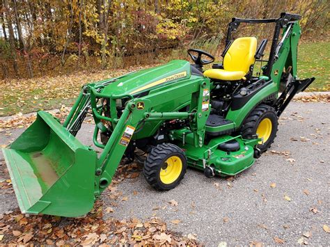2014 John Deere 1025r Sub Compact Tractor Loader Mower And Backhoe