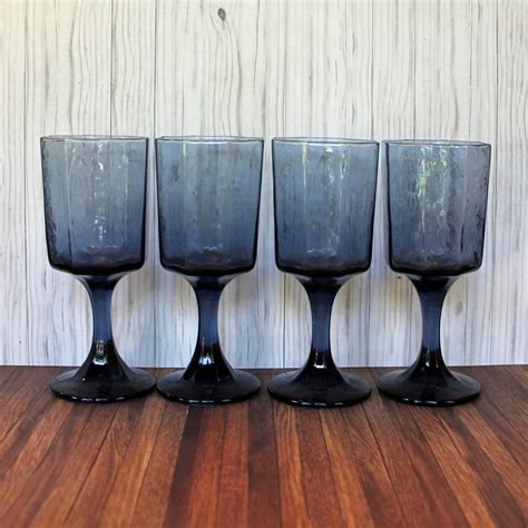 Vintage Libbey Glass Facets Cobalt Blue Faceted Wine Glass 6 Oz Goblet Set Of 4